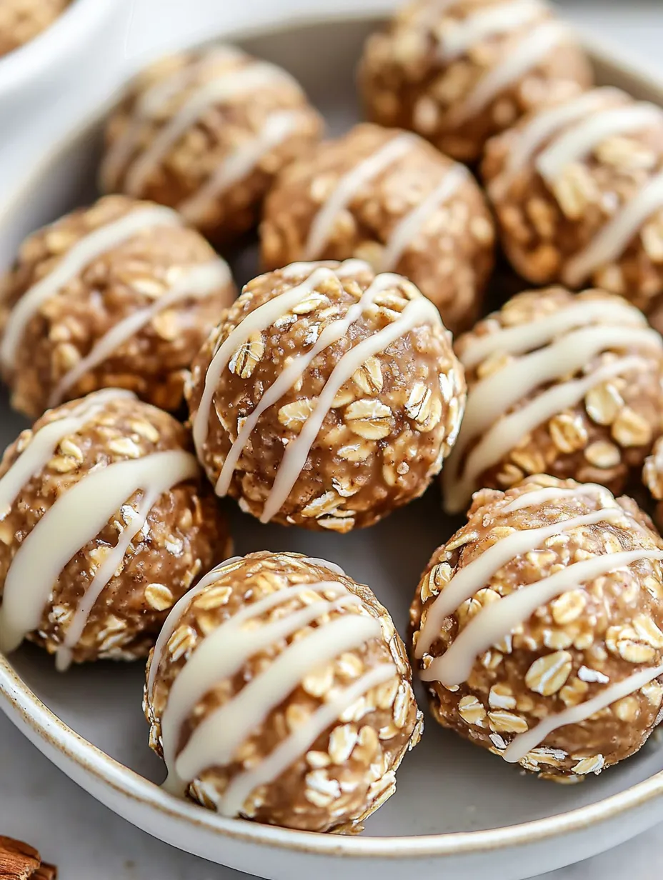 Easy Cinnamon Roll Protein Bites