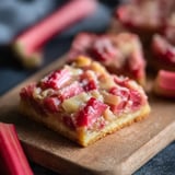 Best Rhubarb Bars